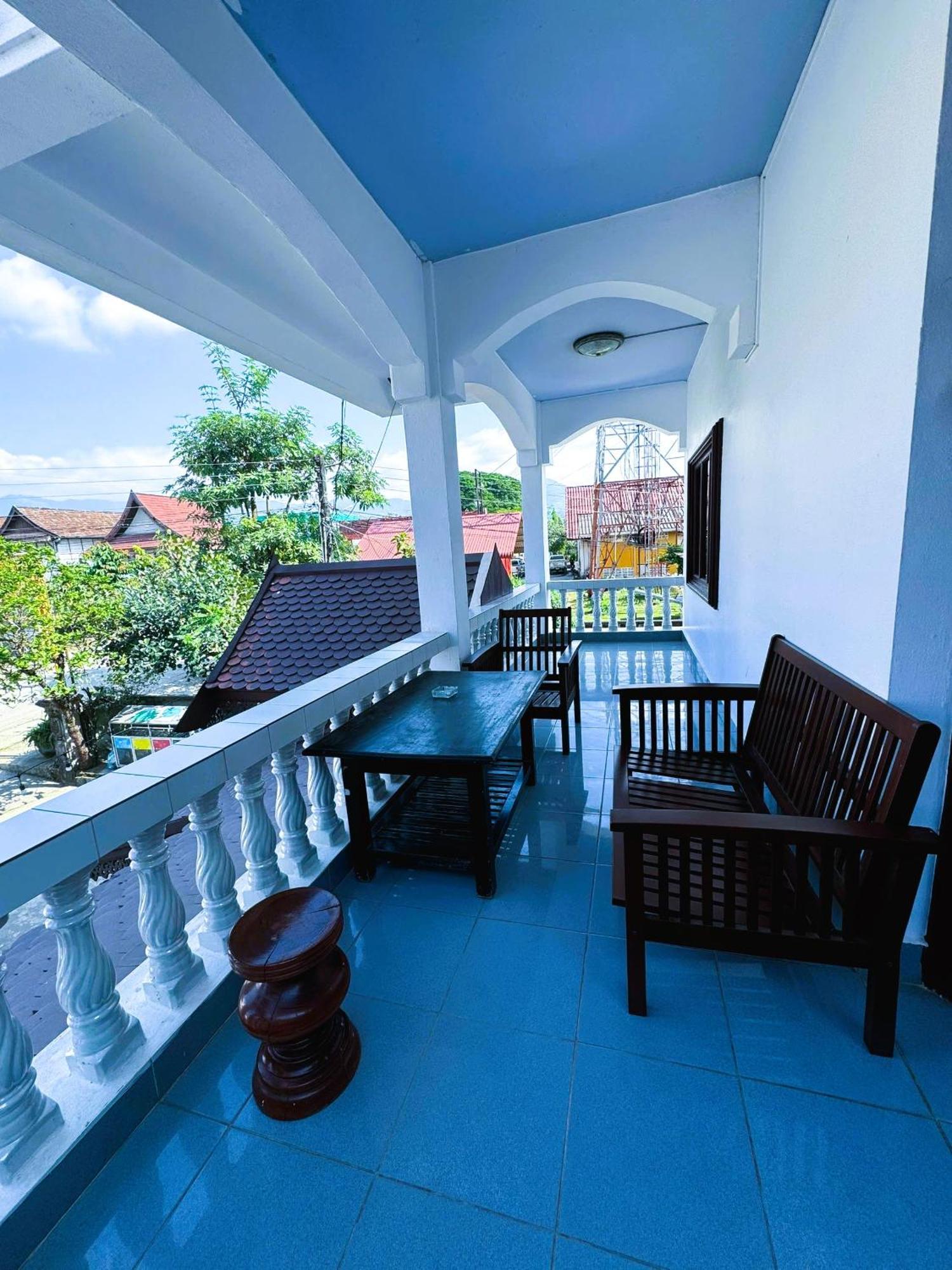 Walking Street Hotel Vang Vieng Exterior photo